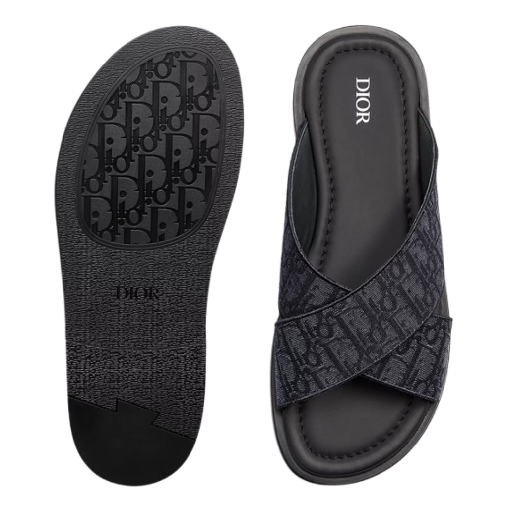 Dior Alias Sandal
Black Dior Oblique Jacquard