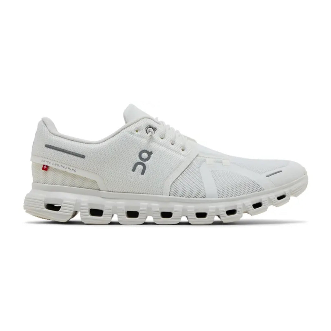 ON Cloud 6 Triple White