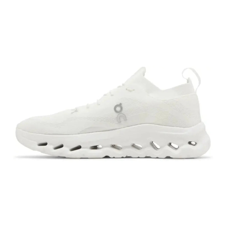 LOEWE x OnCloudtilt All White